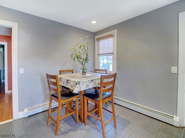 812 Washington Ave, Linden City, NJ 07036