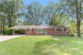 715 Russell Avenue, Reidsville, NC 27320