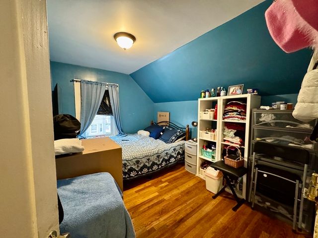 90 Sherdian St, Lynn, MA 01902