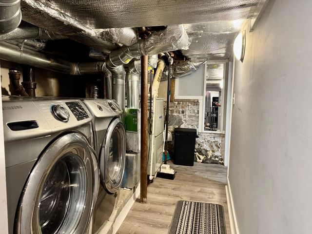 90 Sherdian St, Lynn, MA 01902