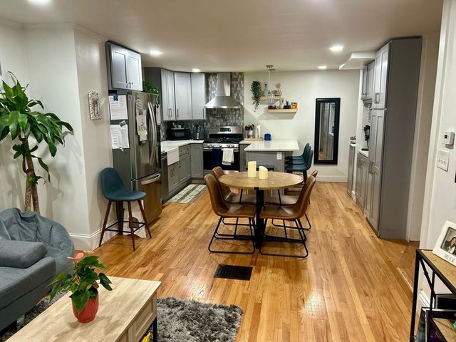 90 Sherdian St, Lynn, MA 01902