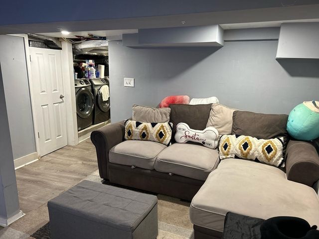 90 Sherdian St, Lynn, MA 01902