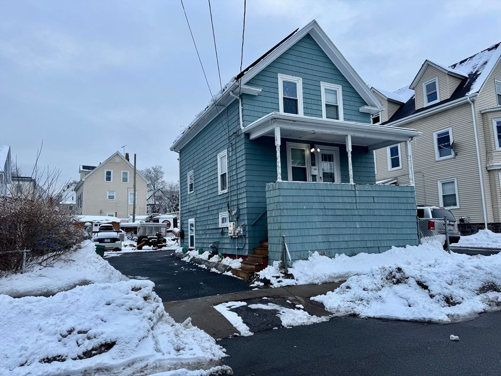 90 Sherdian St, Lynn, MA 01902