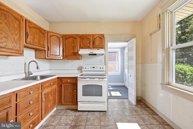 3004 CRESCENT BLVD, Haddon Township, NJ 08107