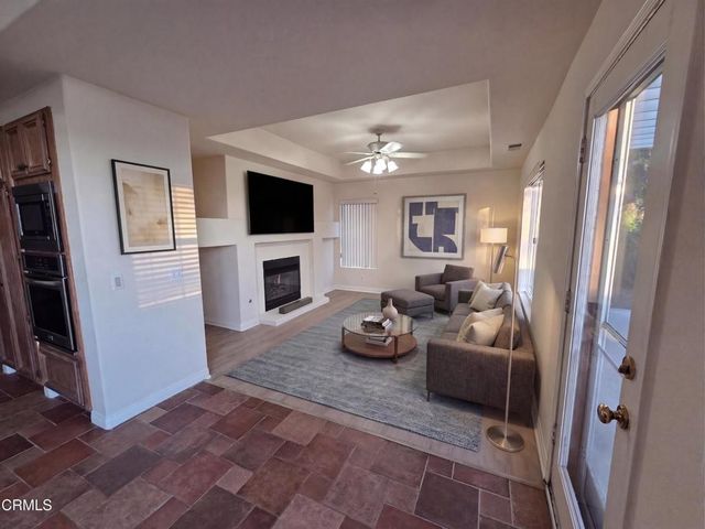 7826 Barstow Street, Ventura, CA 93004