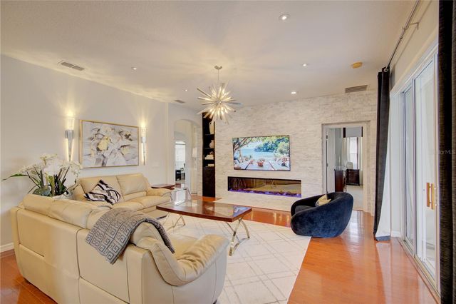 1185 STELLAR DRIVE, Oviedo, FL 32765