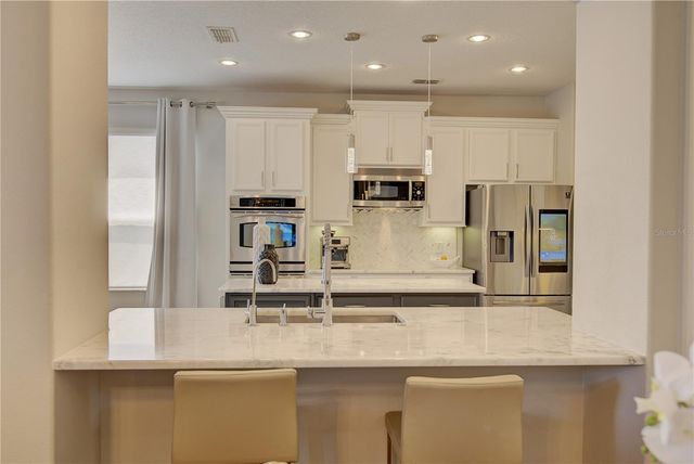 1185 STELLAR DRIVE, Oviedo, FL 32765