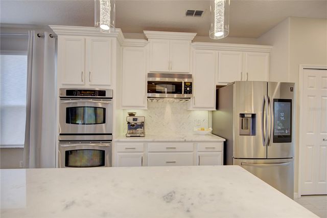 1185 STELLAR DRIVE, Oviedo, FL 32765