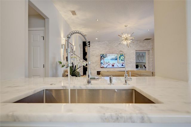 1185 STELLAR DRIVE, Oviedo, FL 32765