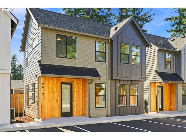 6017 Se TENINO St A, Portland, OR 97206