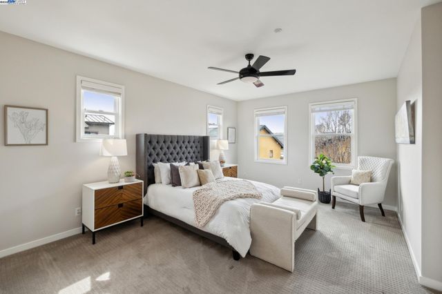 303 Bowsman Ct 144, Oakland, CA 94601