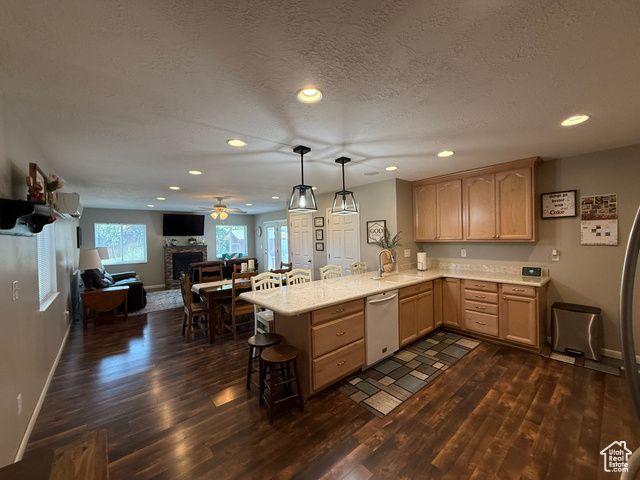 5140 S 2175 W, Roy, UT 84067