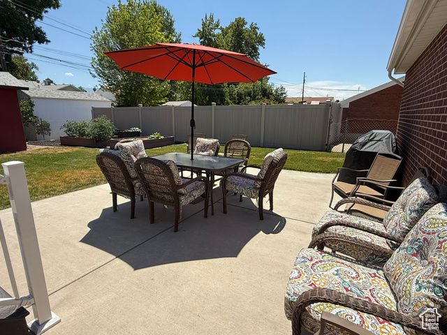 5140 S 2175 W, Roy, UT 84067