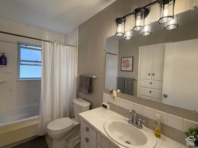 5140 S 2175 W, Roy, UT 84067