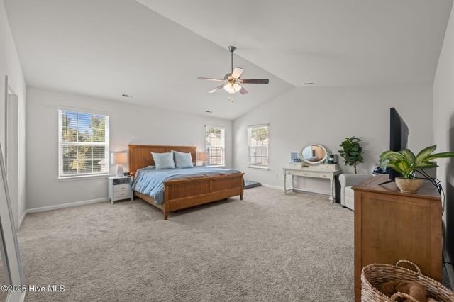 1012 Kellie Court, New Bern, NC 28562