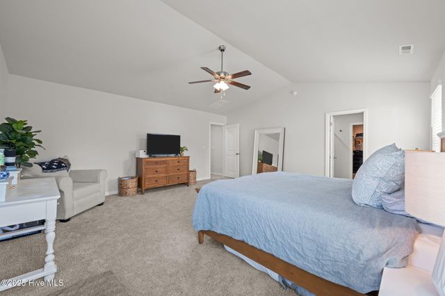 1012 Kellie Court, New Bern, NC 28562