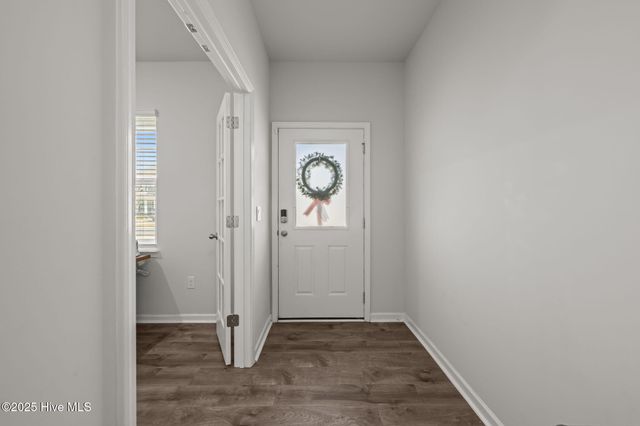 1012 Kellie Court, New Bern, NC 28562