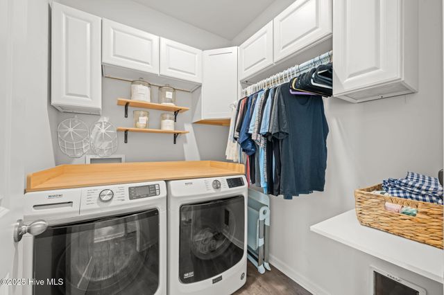 1012 Kellie Court, New Bern, NC 28562