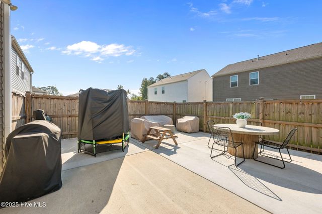 1012 Kellie Court, New Bern, NC 28562