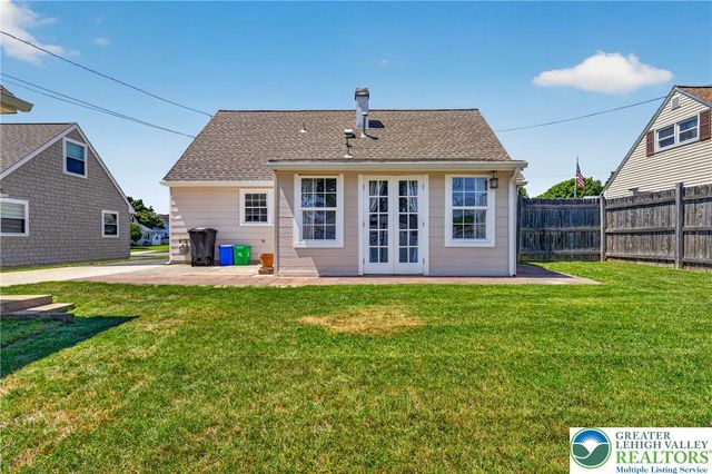 1933 Eastman Avenue, Bethlehem City, PA 18018