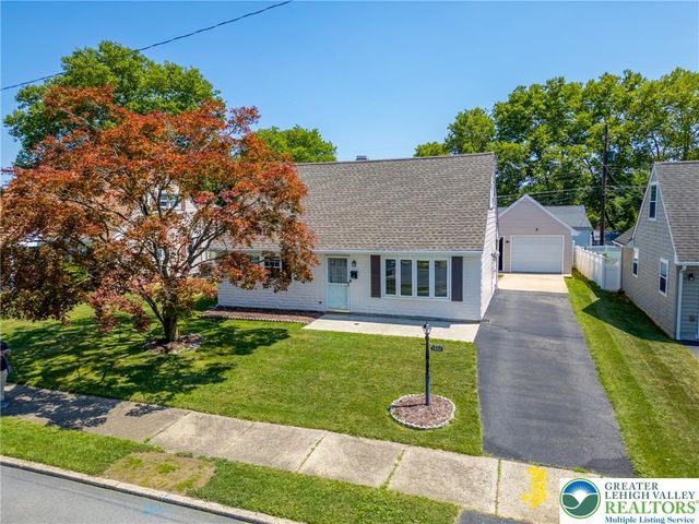 1933 Eastman Avenue, Bethlehem City, PA 18018