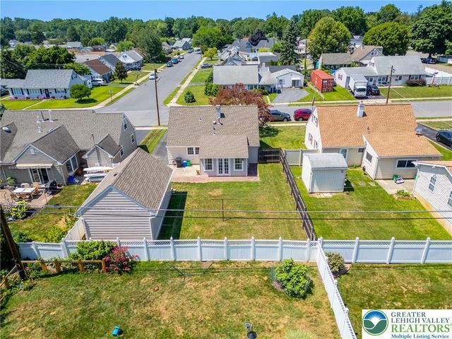 1933 Eastman Avenue, Bethlehem City, PA 18018