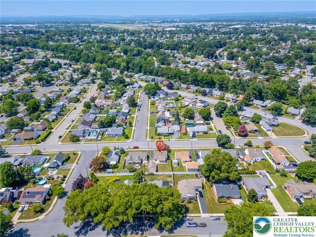 1933 Eastman Avenue, Bethlehem City, PA 18018