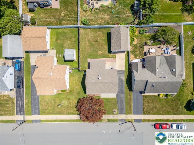 1933 Eastman Avenue, Bethlehem City, PA 18018