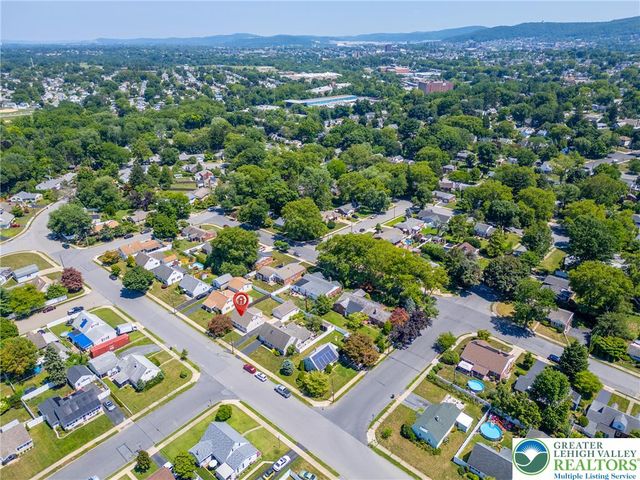 1933 Eastman Avenue, Bethlehem City, PA 18018