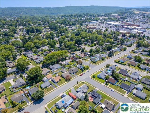 1933 Eastman Avenue, Bethlehem City, PA 18018