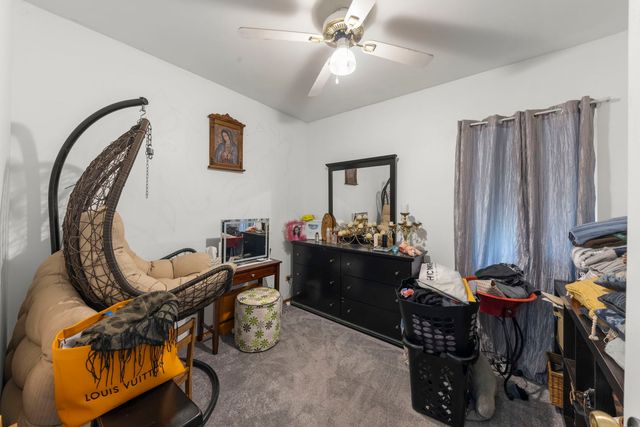 8440 Joliet Road, Mccook, IL 60525