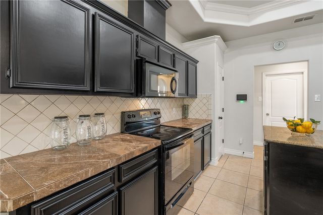 6645 La Bianca Dr, Corpus Christi, TX 78414