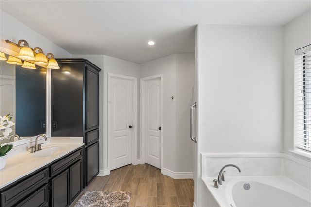 6645 La Bianca Dr, Corpus Christi, TX 78414