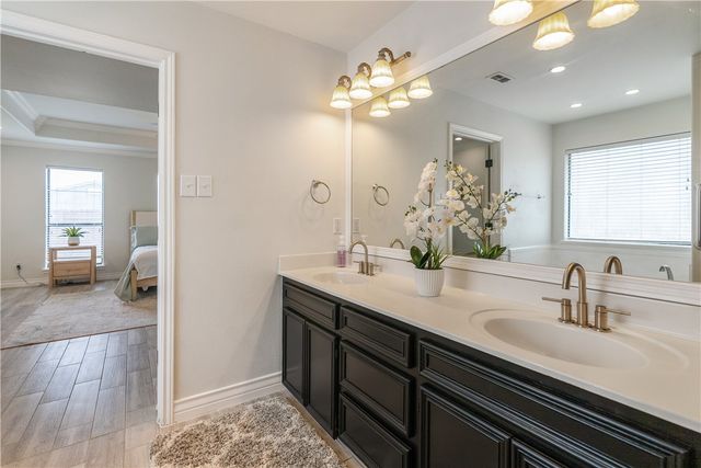 6645 La Bianca Dr, Corpus Christi, TX 78414