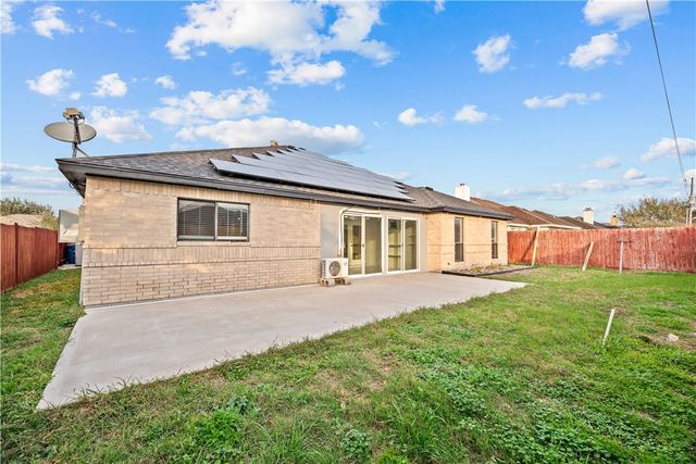 6645 La Bianca Dr, Corpus Christi, TX 78414