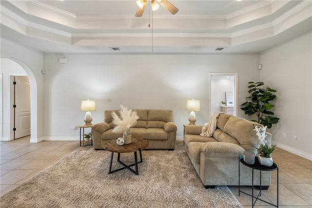 6645 La Bianca Dr, Corpus Christi, TX 78414