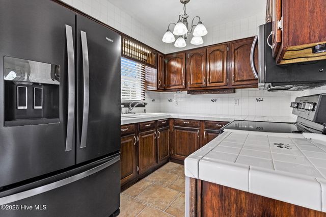 1045 Simpson Ditch Road, Elizabeth City, NC 27909