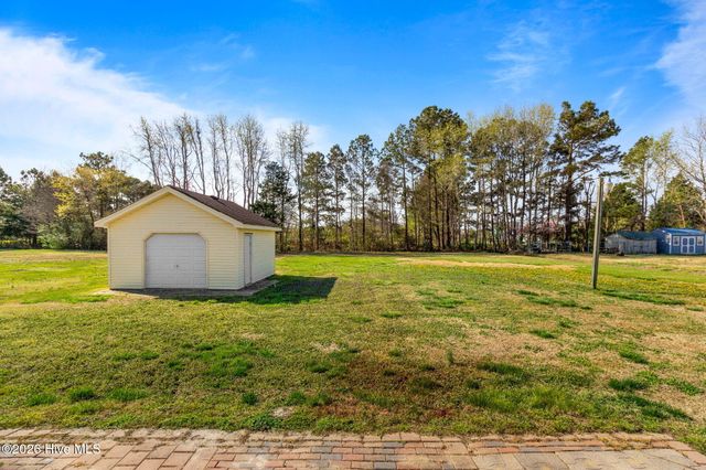 1045 Simpson Ditch Road, Elizabeth City, NC 27909