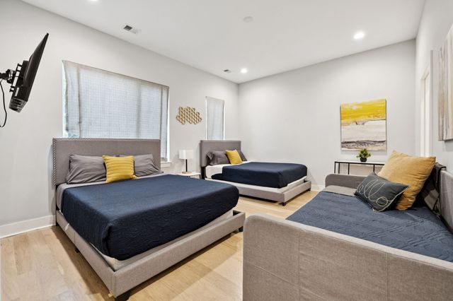 1037D Scovel St, Nashville, TN 37208