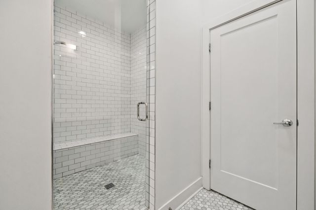 1037D Scovel St, Nashville, TN 37208