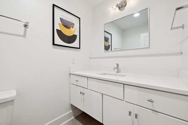 1037D Scovel St, Nashville, TN 37208