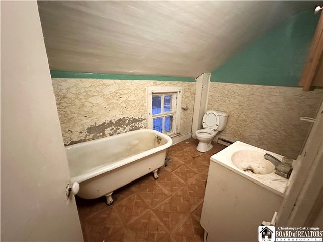 23 Valley Street, Jamestown, NY 14701