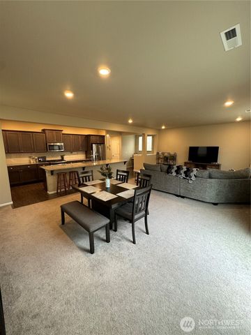 3144 Gladiator St NE, Lacey, WA 98516