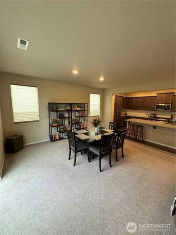 3144 Gladiator St NE, Lacey, WA 98516