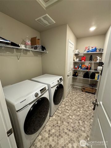 3144 Gladiator St NE, Lacey, WA 98516