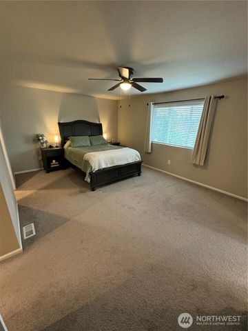 3144 Gladiator St NE, Lacey, WA 98516