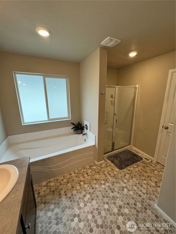 3144 Gladiator St NE, Lacey, WA 98516