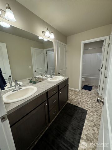 3144 Gladiator St NE, Lacey, WA 98516