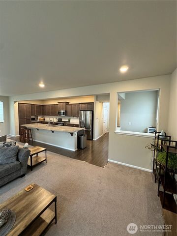 3144 Gladiator St NE, Lacey, WA 98516