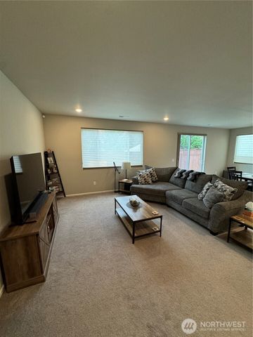 3144 Gladiator St NE, Lacey, WA 98516